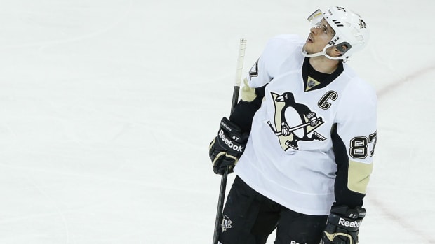 Crosyb-Penguins-Rangers-Game5.jpg